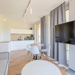 Lighthouse 3 2 Surfingbird Apartman