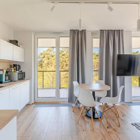 Lighthouse 3 2 Surfingbird Apartment *