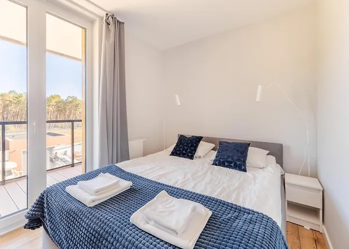 Lighthouse 3 2 Surfingbird *